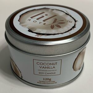 🩵 Coconut Vanilla Soy Candle